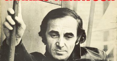 Charles Aznavour – Comme ils disent