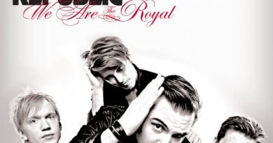 Royal Republic - Walking Down The Line