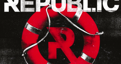 Royal Republic - Everybody Wants To Be An Astronaut
