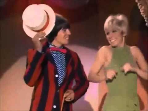 The Monkees - Cuddly Toy