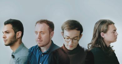Bombay Bicycle Club - Magnet