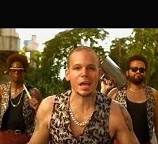 Calle 13 - Esto con eso