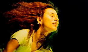 Tori Amos - Don't Look Back in Anger