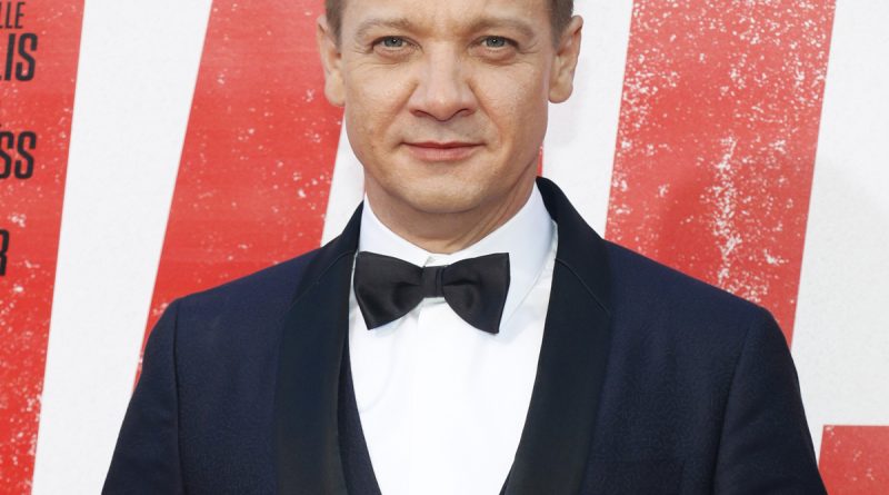 Jeremy Renner - The One
