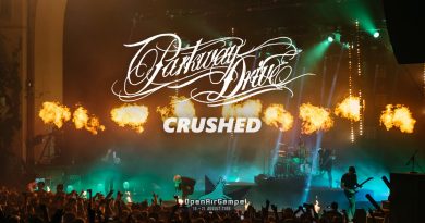 Parkway Drive - Crushed