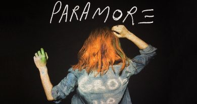 Paramore - Grow Up