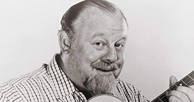 Burl Ives - A Little Bitty Tear