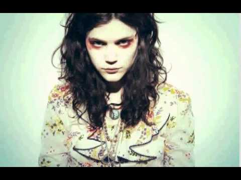 SoKo - For Marlon