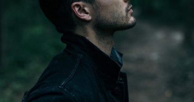 Michael Malarkey - Love is not a thing to burn