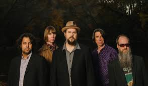 Drive-By Truckers - Puttin' People On The Moon