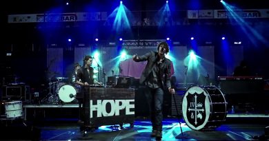 for KING & COUNTRY - Busted Heart [Hold On To Me]