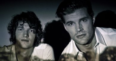 for KING & COUNTRY - Love's To Blame