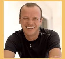 Gigi D'Alessio - Caro Renato