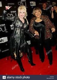Dolly Parton, Mavis Staples - Why