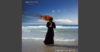 Marillion - A Few Words for the Dead