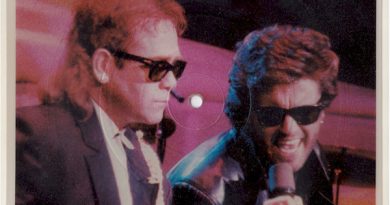 Elton John, George Michael - Wrap Her Up