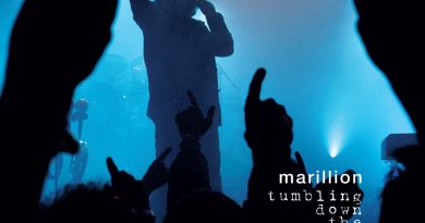 Marillion - Tumble Down the Years