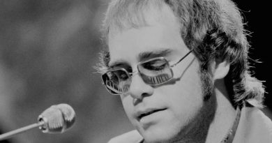 Elton John - This Song Has No Title