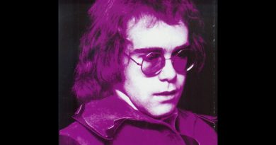 Elton John - The Greatest Discovery