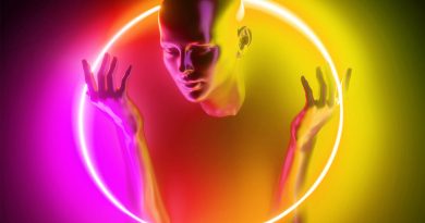 Standy, Marc Korn - You Spin Me Round (Like A Record)