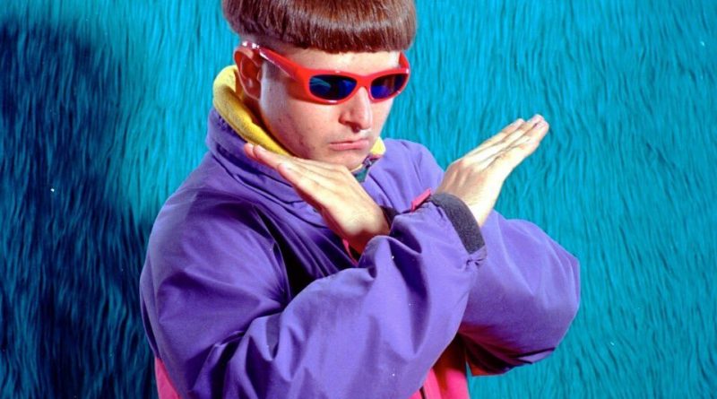Oliver Tree - every type of friend
