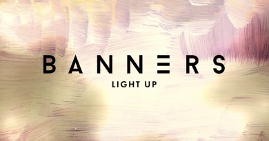 BANNERS - Light Up