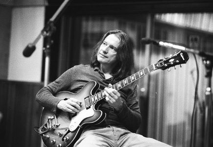 Robben Ford - The Way You Treated Me (You're Gonna Be Sorry)