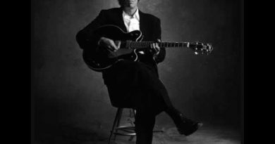 John Hiatt - She Loves The Jerk