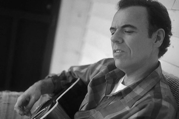 John Hiatt - The Walking Dead