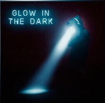 Smash Into Pieces - Glow in the Dark