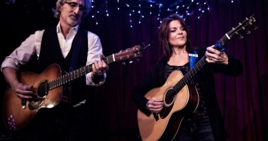 Rosanne Cash, John Leventhal – The Killing Fields