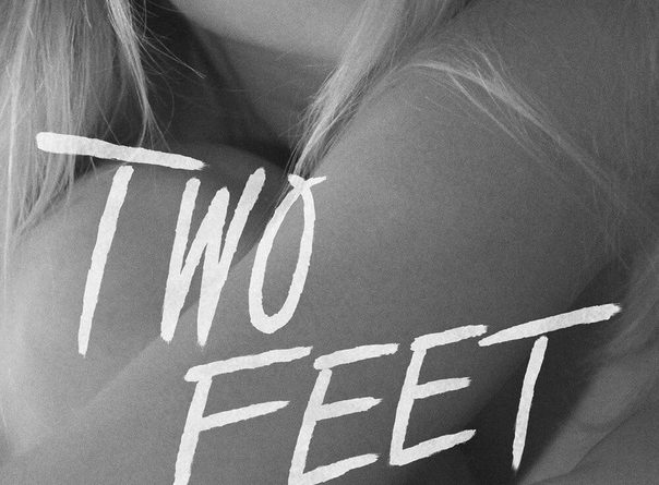 Two Feet - Ella