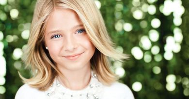 Jackie Evancho — When You Wish Upon a Star