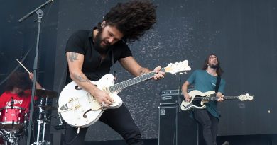 Gang of Youths - Persevere