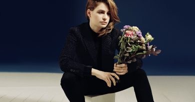 Christine and the Queens - Intranquillité