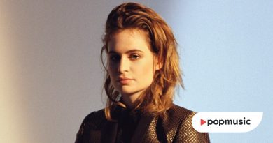 Christine and the Queens - Half Ladies