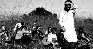 Edward Sharpe and the Magnetic Zeros - Country Calling