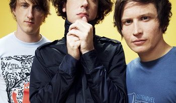 The Wombats – Don't Poke The Bear