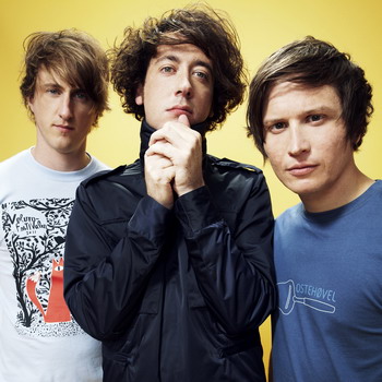 The Wombats – Don't Poke The Bear