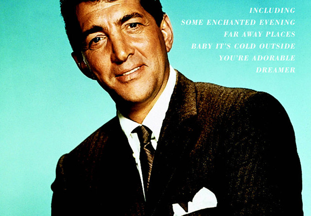 Dean Martin - Five Foot Two, Eyes Of Blue