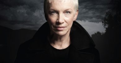 Annie Lennox - I Put A Spell On You