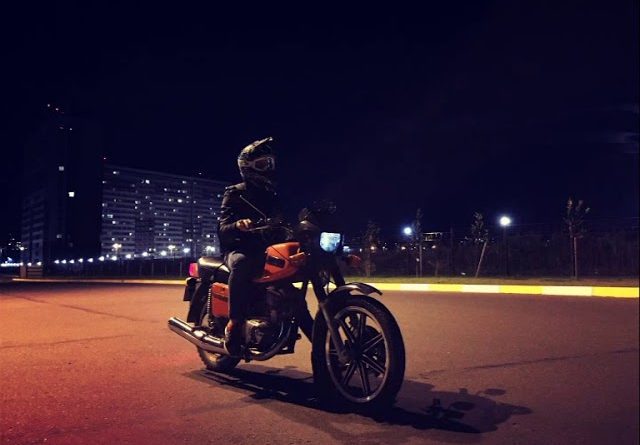 Дмитрий Гревцев - Заведу мотоцикл