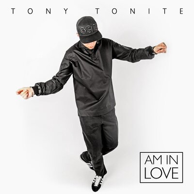 Tony Tonite - Am in Love