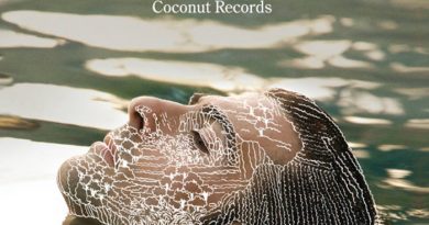 Coconut Records - Microphone