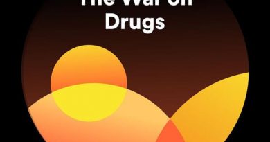 The War On Drugs - Accidentally Like A Martyr