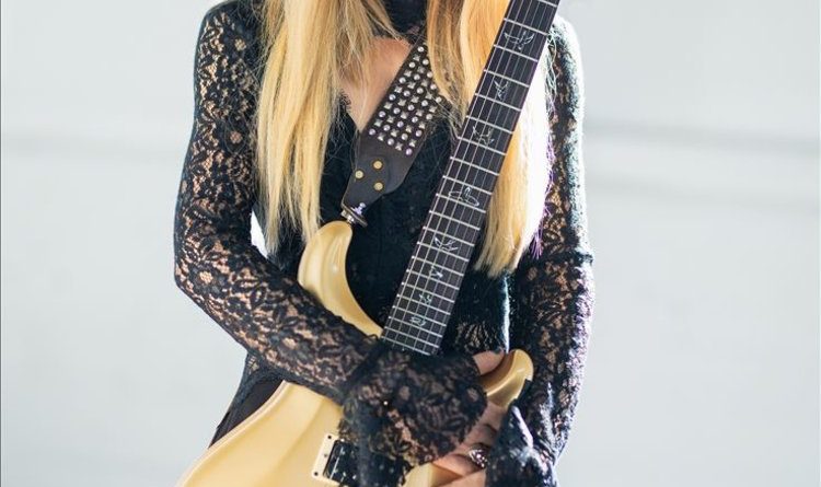 Orianthi - Crawling out of the Dark