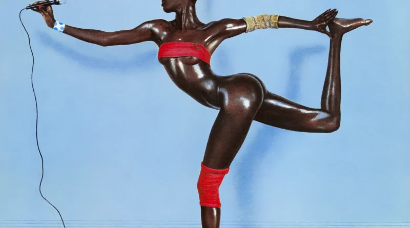 Grace Jones - Warm Leatherette