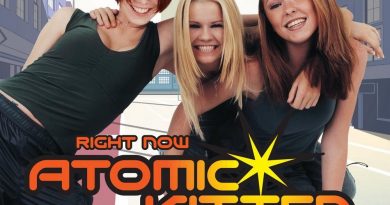 Atomic Kitten - Holiday