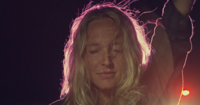 Lissie - Further Away