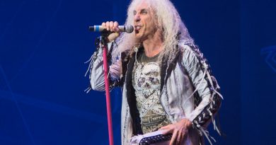 Dee Snider - In for the Kill